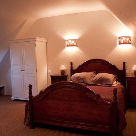 Studio Dans Une Chaumiere De Caractere Baud Bagian luar foto